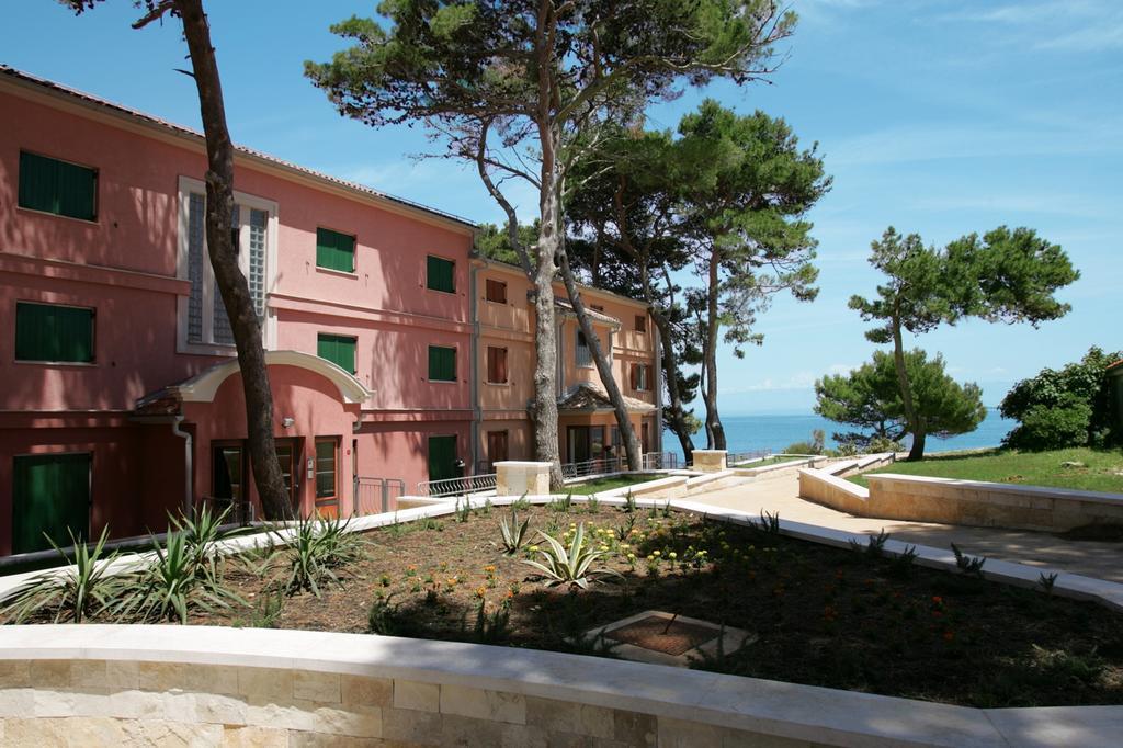 Apartments Punta Вели-Лошинь Экстерьер фото